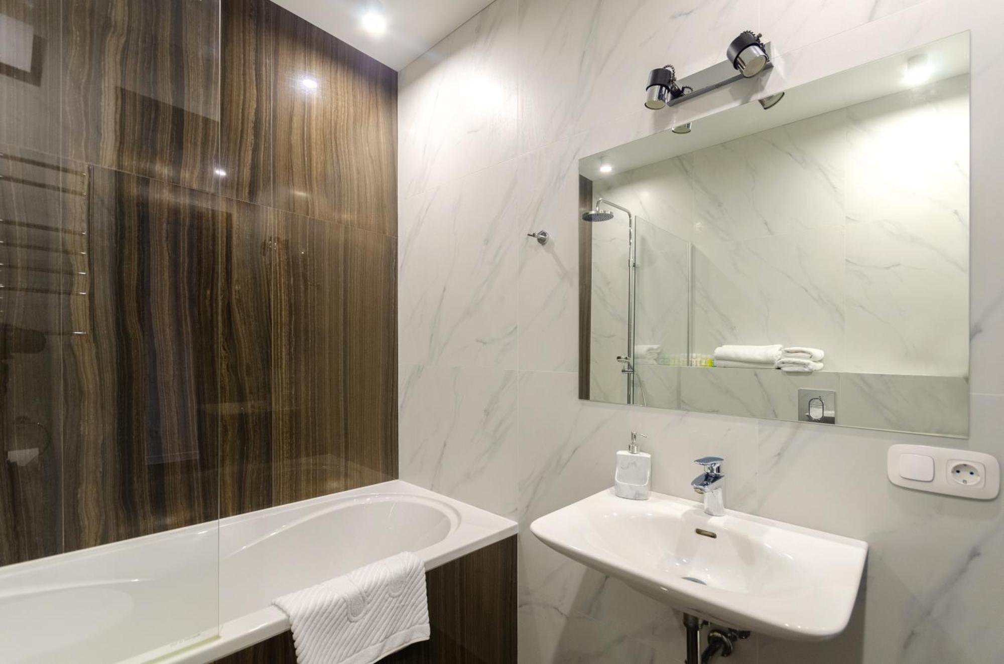 Petrovdom Apartments 09-102 In Rc New York Concept House, 74 Antonovycha Street Kiev Esterno foto